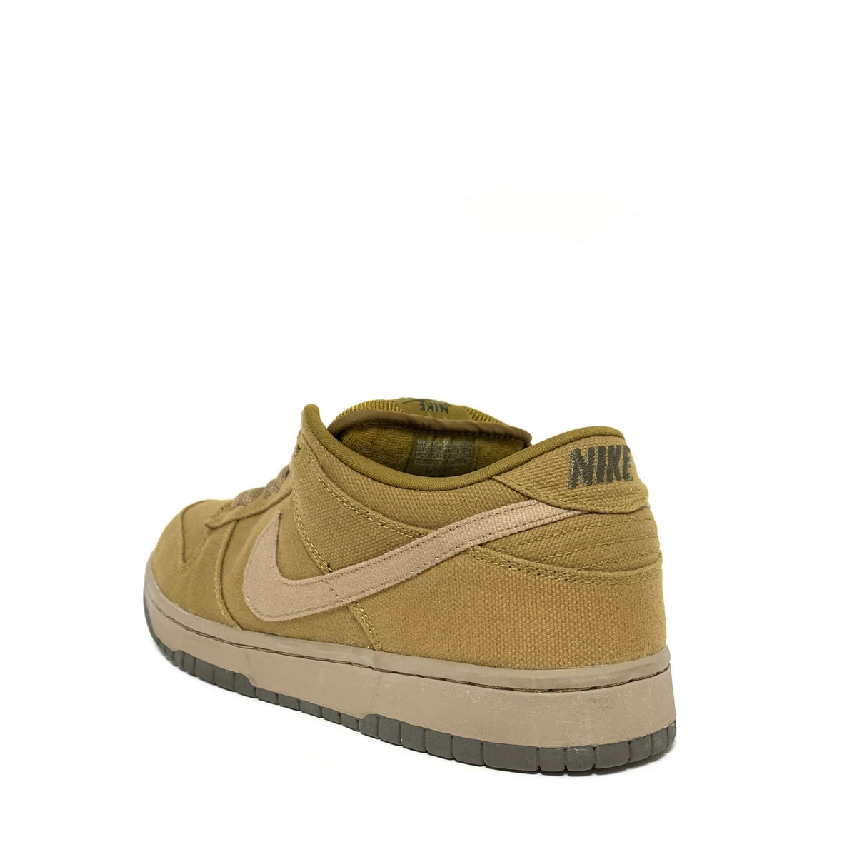 NIKE DUNK LOW PRO SB SPANISH MOSS – Gustodaninja.com