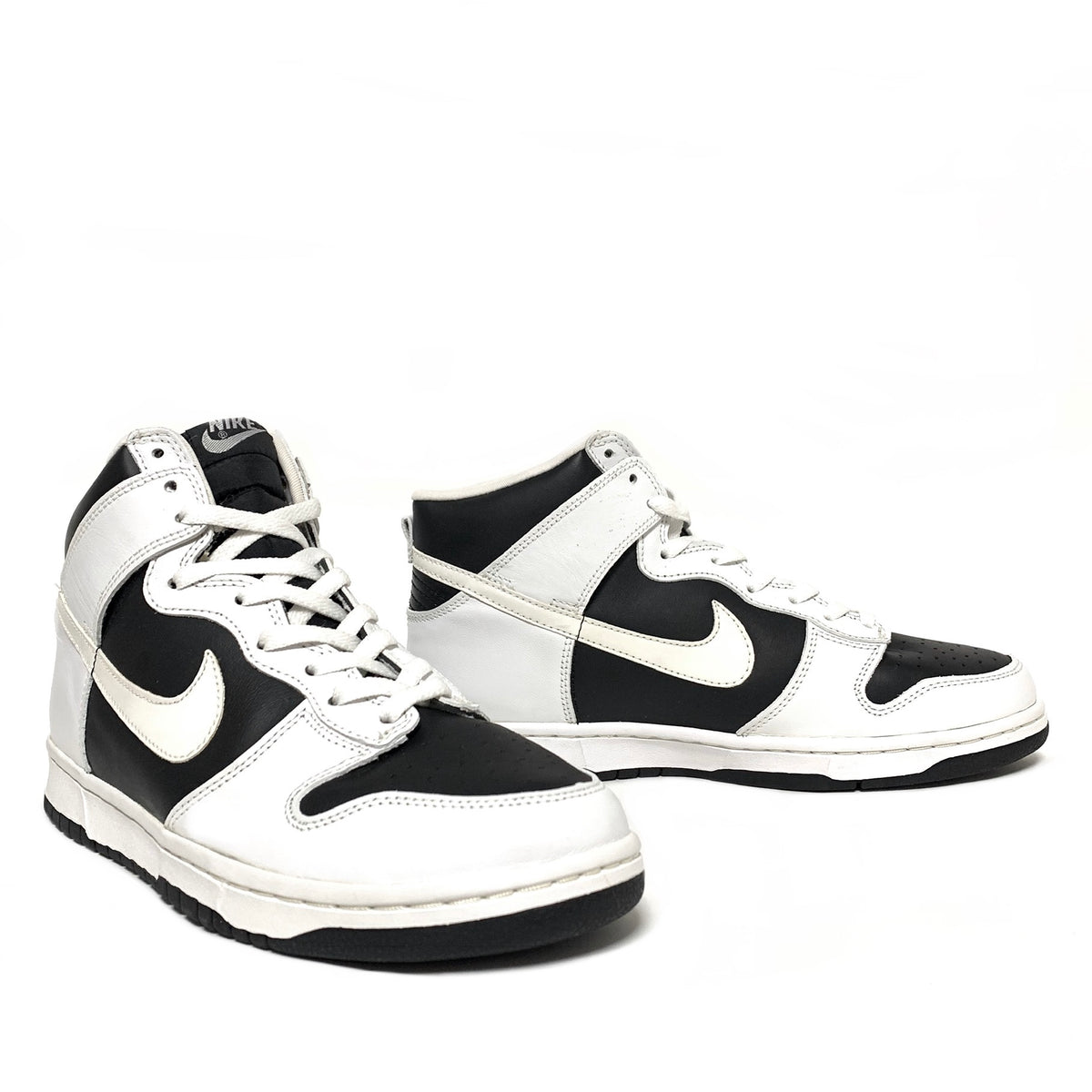 NIKE DUNK HIGH LE BLACK WHITE