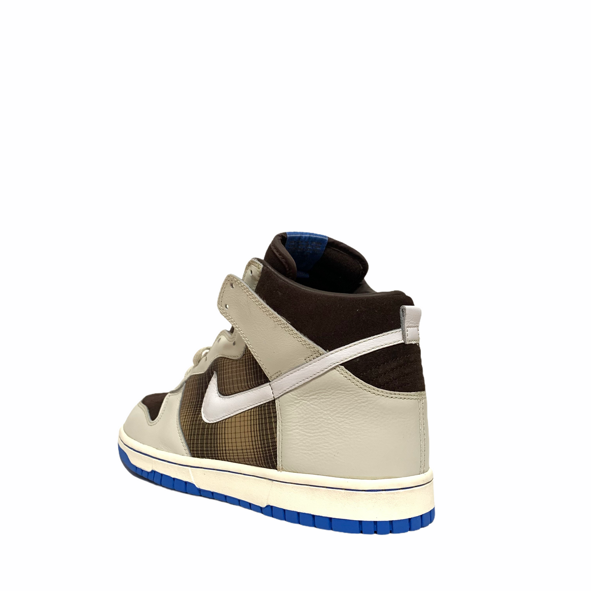 NIKE WMNS DUNK HIGH BAROQUE BROWN SAIL