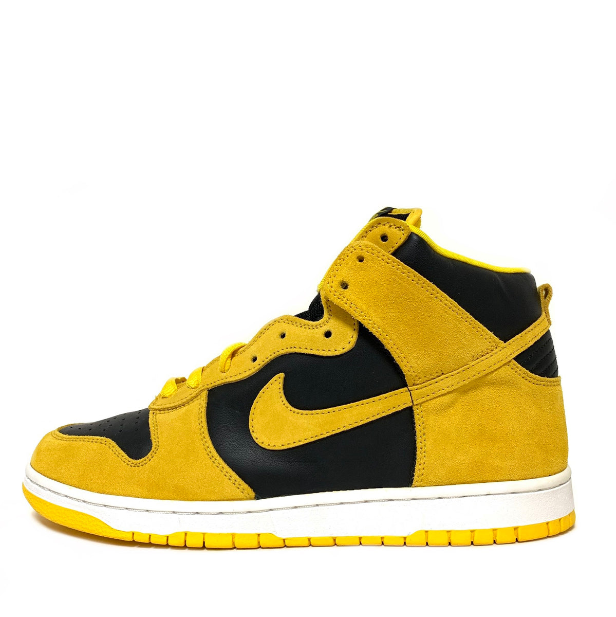 NIKE DUNK HIGH PRO SB BTTYS IOWA