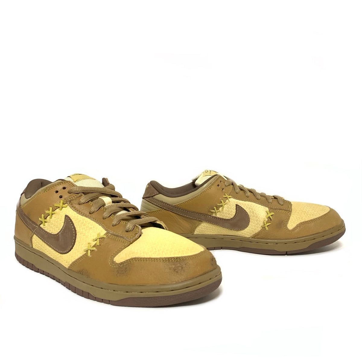 NIKE DUNK LOW PRO SB SHANGHAI – - Main Image