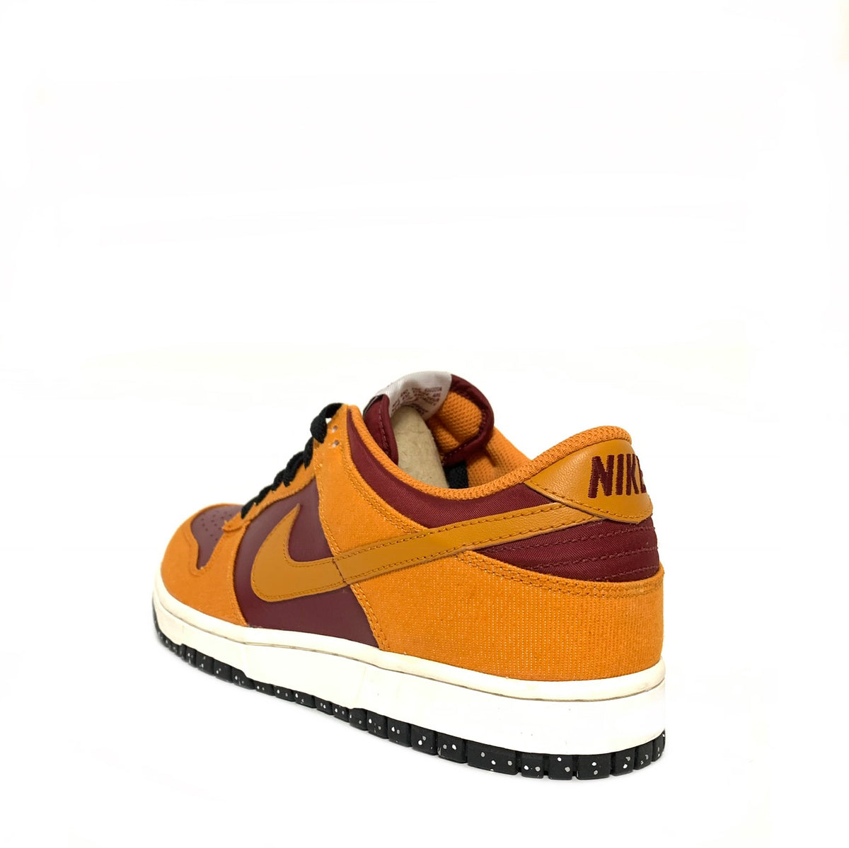 NIKE WMNS DUNK LOW CL CARROT DENIM – Gustodaninja.com display picture 1