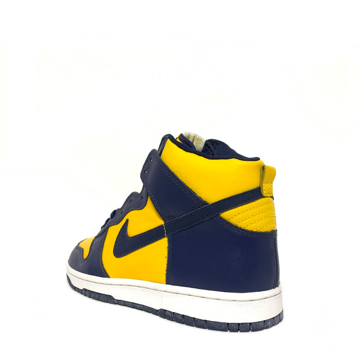 nike dunk high michigan