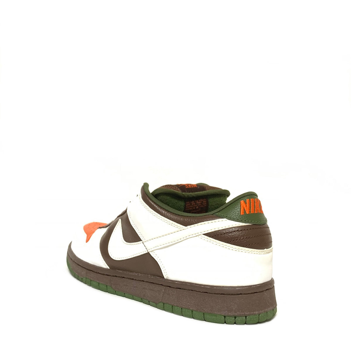 NIKE DUNK LOW PRO SB OOMPA LOOMPA – Gustodaninja.com NIKE DUNK LOW PRO SB OOMPA LOOMPA – Gustodaninja.com