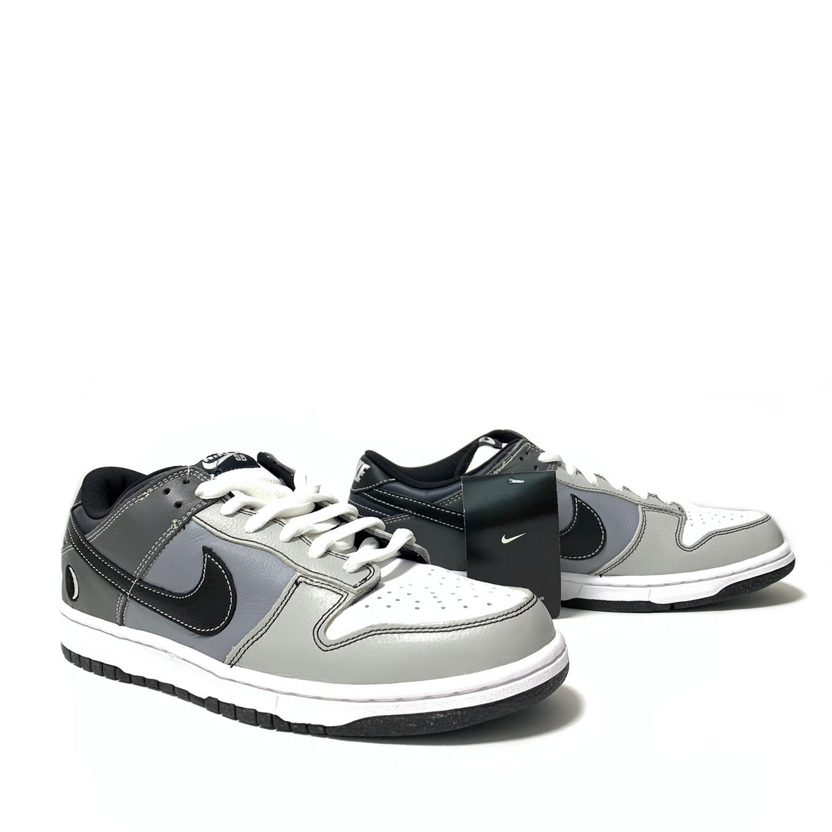 NIKE DUNK LOW PREMIUM SB LUNAR ECLIPSE WEST