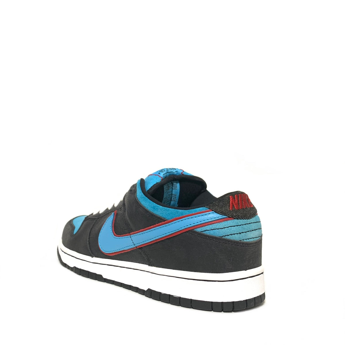 Angels and demons outlet nike sb