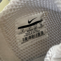 THE 10 : NIKE AIR PRESTO OFF WHITE