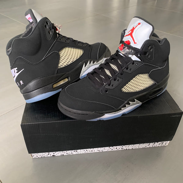 NIKE AIR JORDAN 5 RETRO OG BLACK METTALIC SILVER