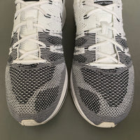 NIKE FLYKNIT TRAINER WHITE BLACK